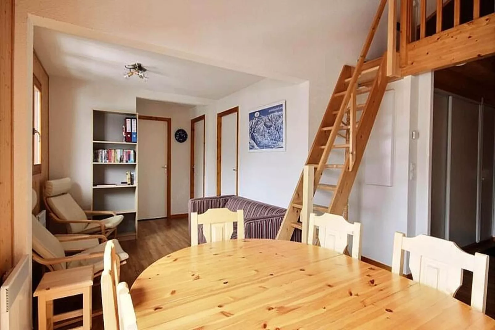 Appartements à Saint Jean d'Aulps-Salle à manger