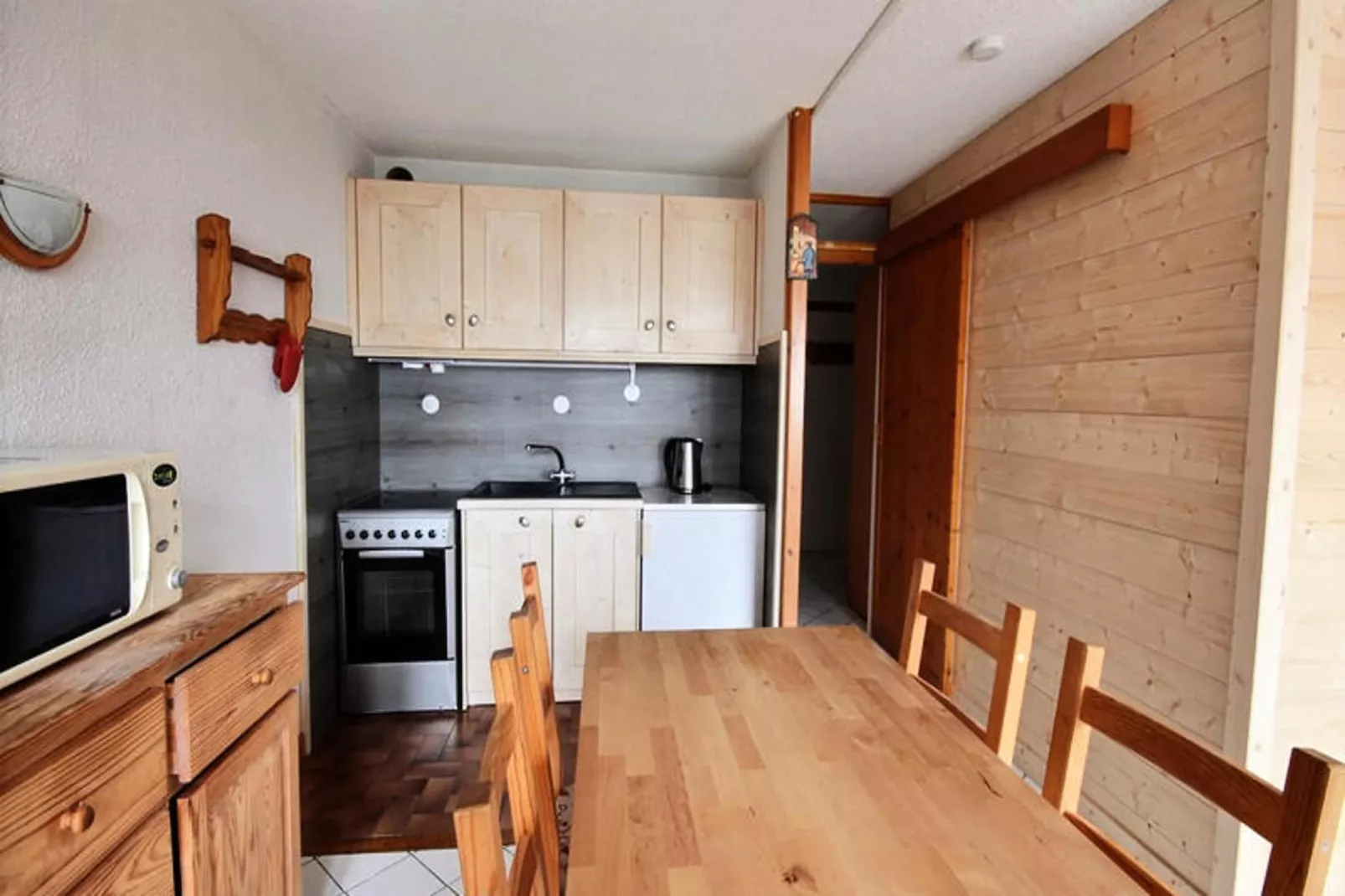 Appartements à Saint Jean d'Aulps-Esszimmer