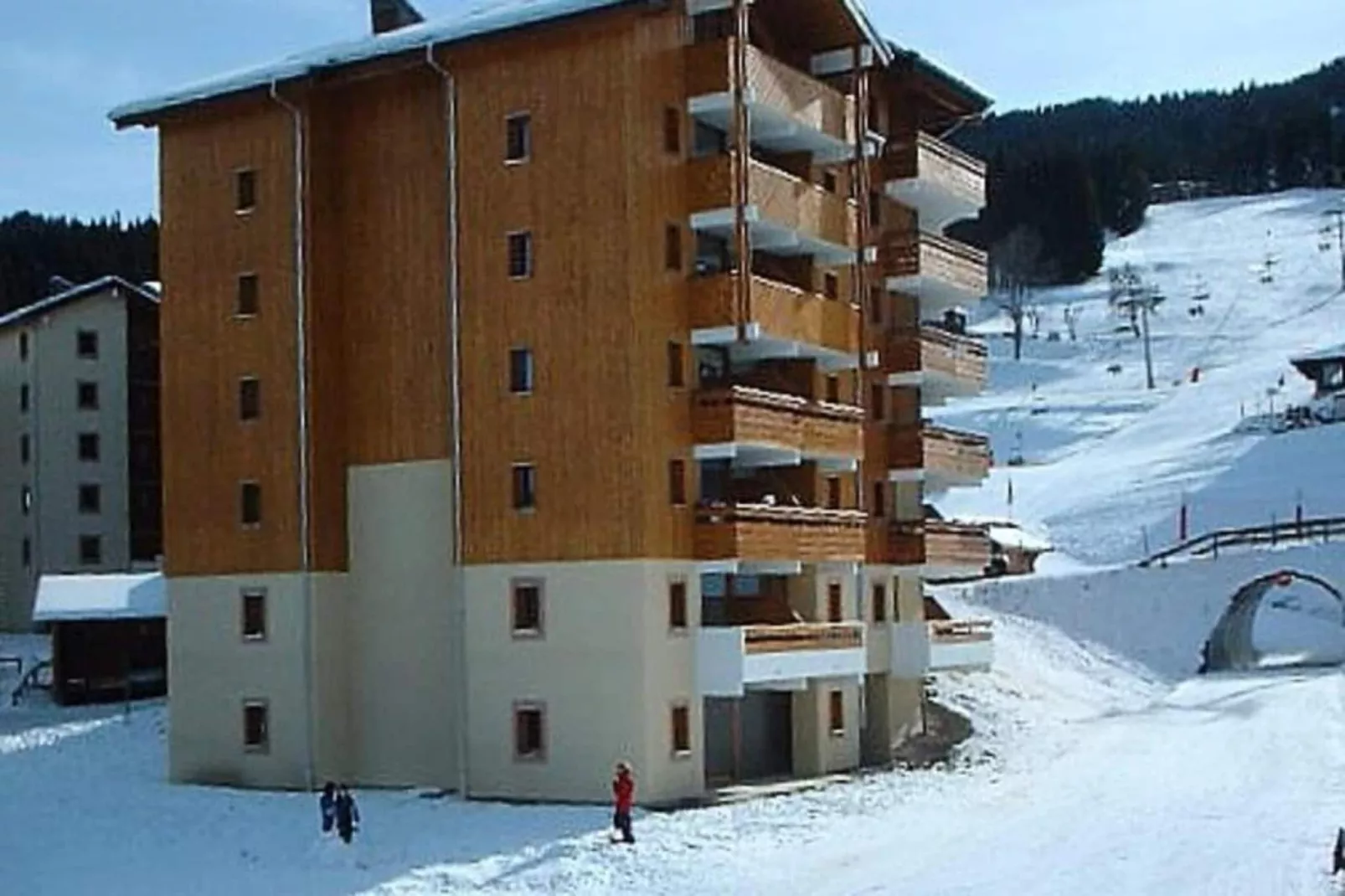 Résidence Gelinotte-Exterior in summer