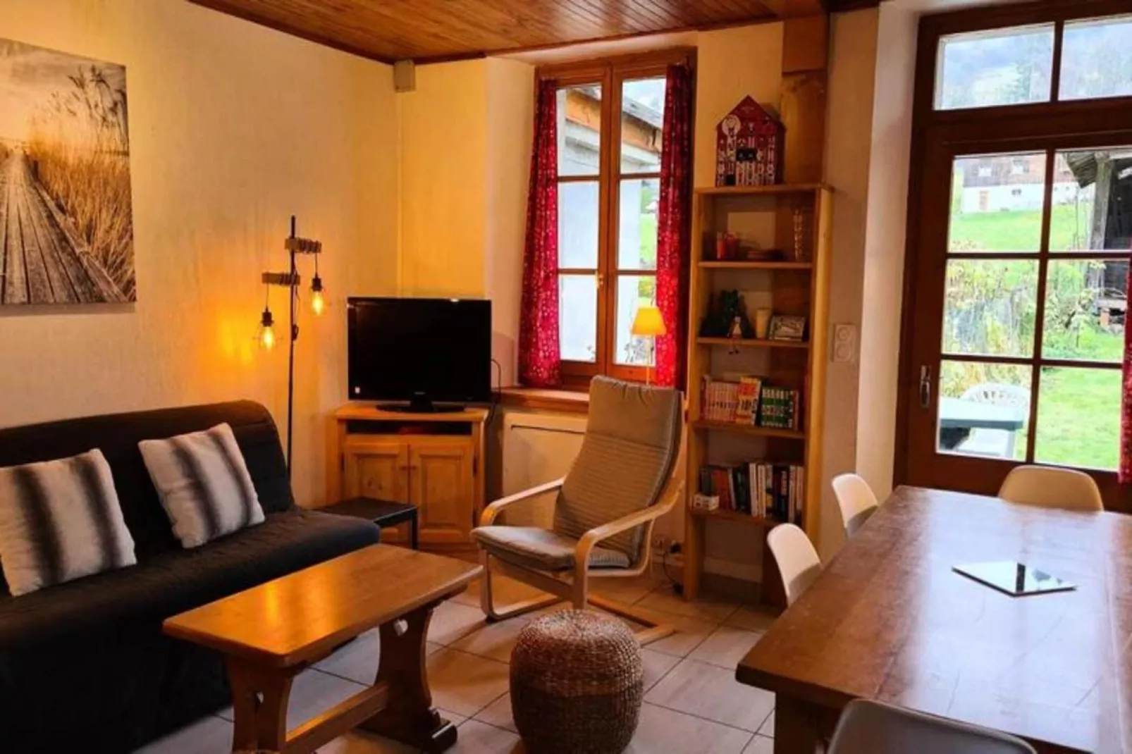 Chalet Alpagiste-Exterior in summer