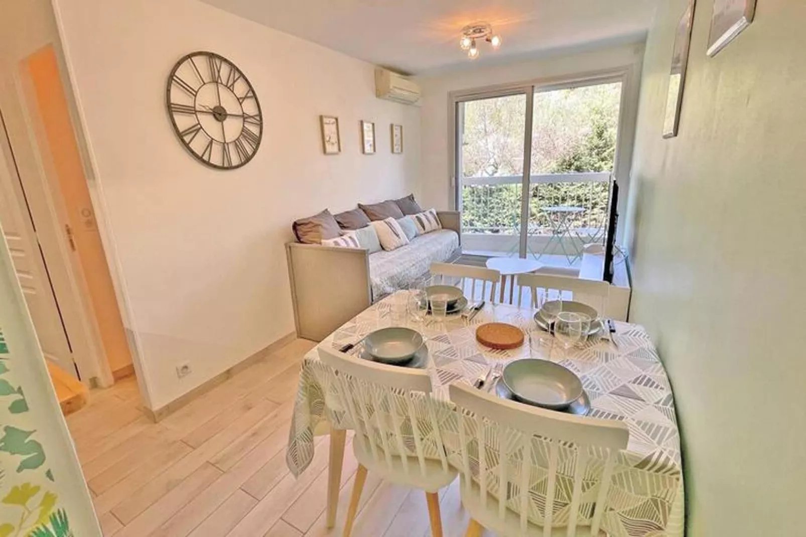 Résidence Golfe Bleu-Salle à manger