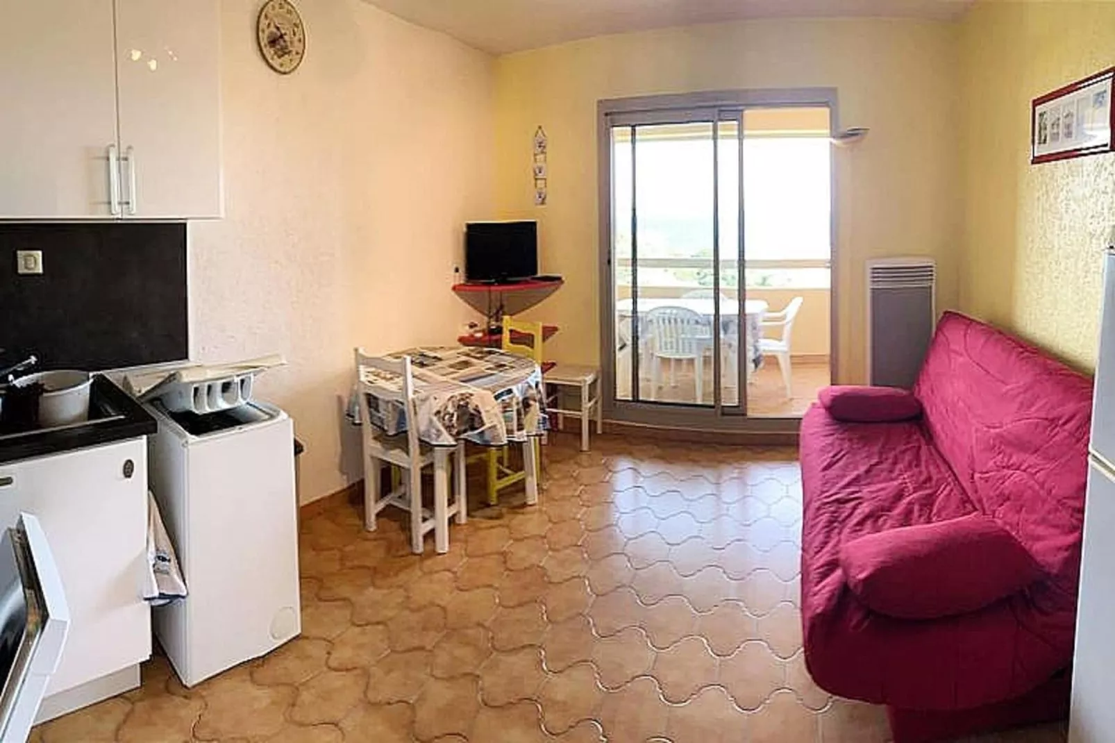 Résidence Marines D'aryana-Kitchen