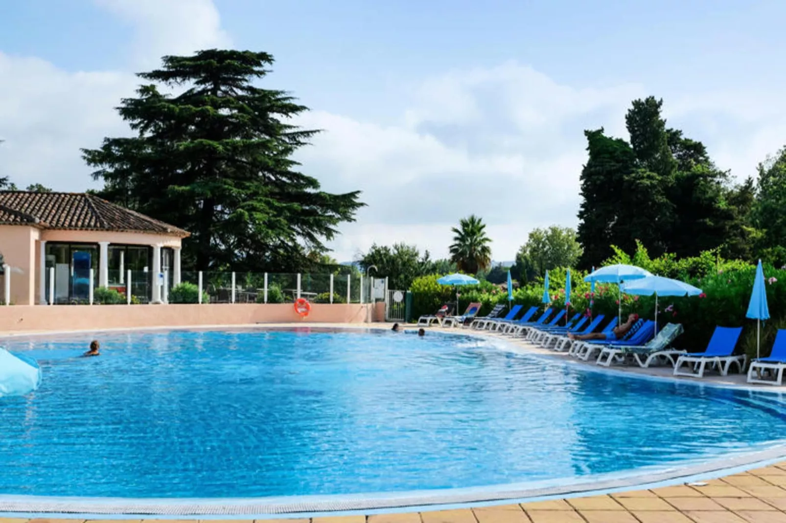 Résidence Les Parcs de Grimaud - maeva Home-Außenbereich Sommer