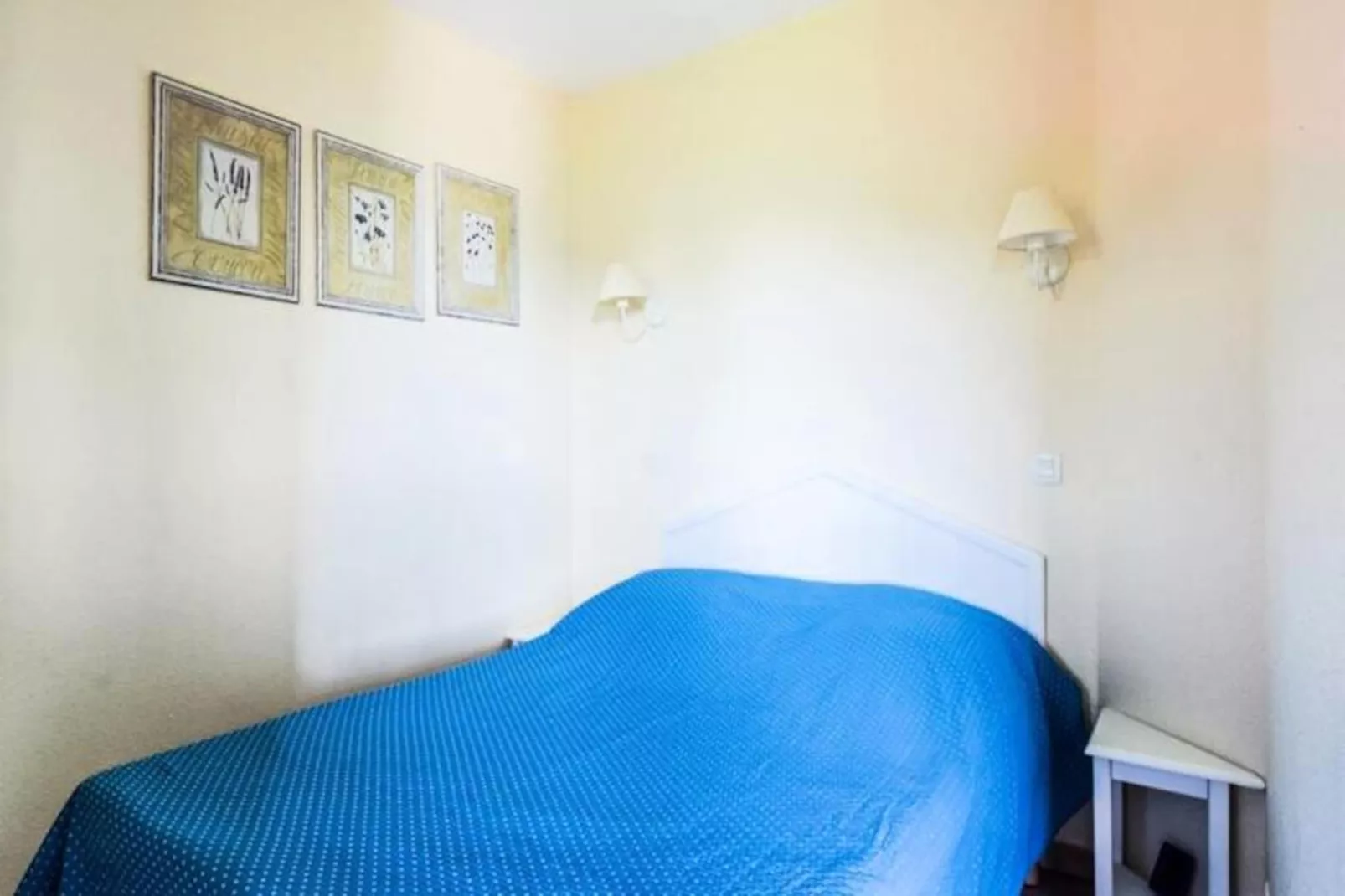 Appartement à Roquebrune près de Sainte-Maxime-Image-tags.