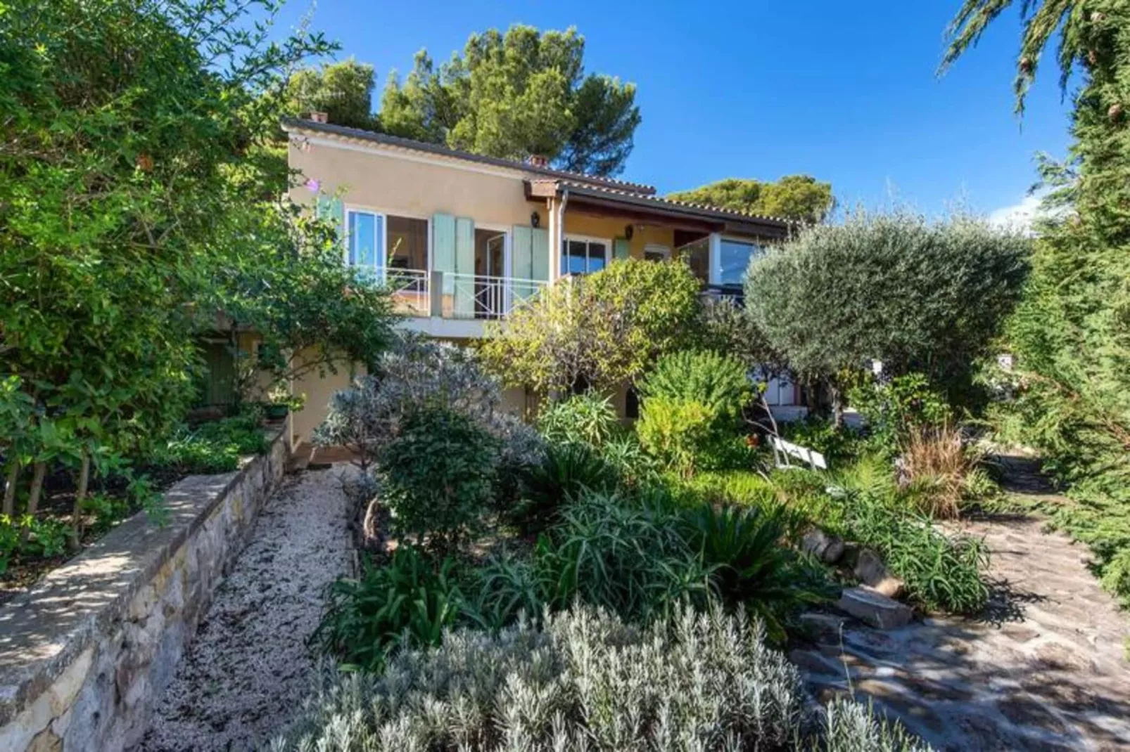 Résidence 030-st Mandrier Sur Mer - Exterior in summer