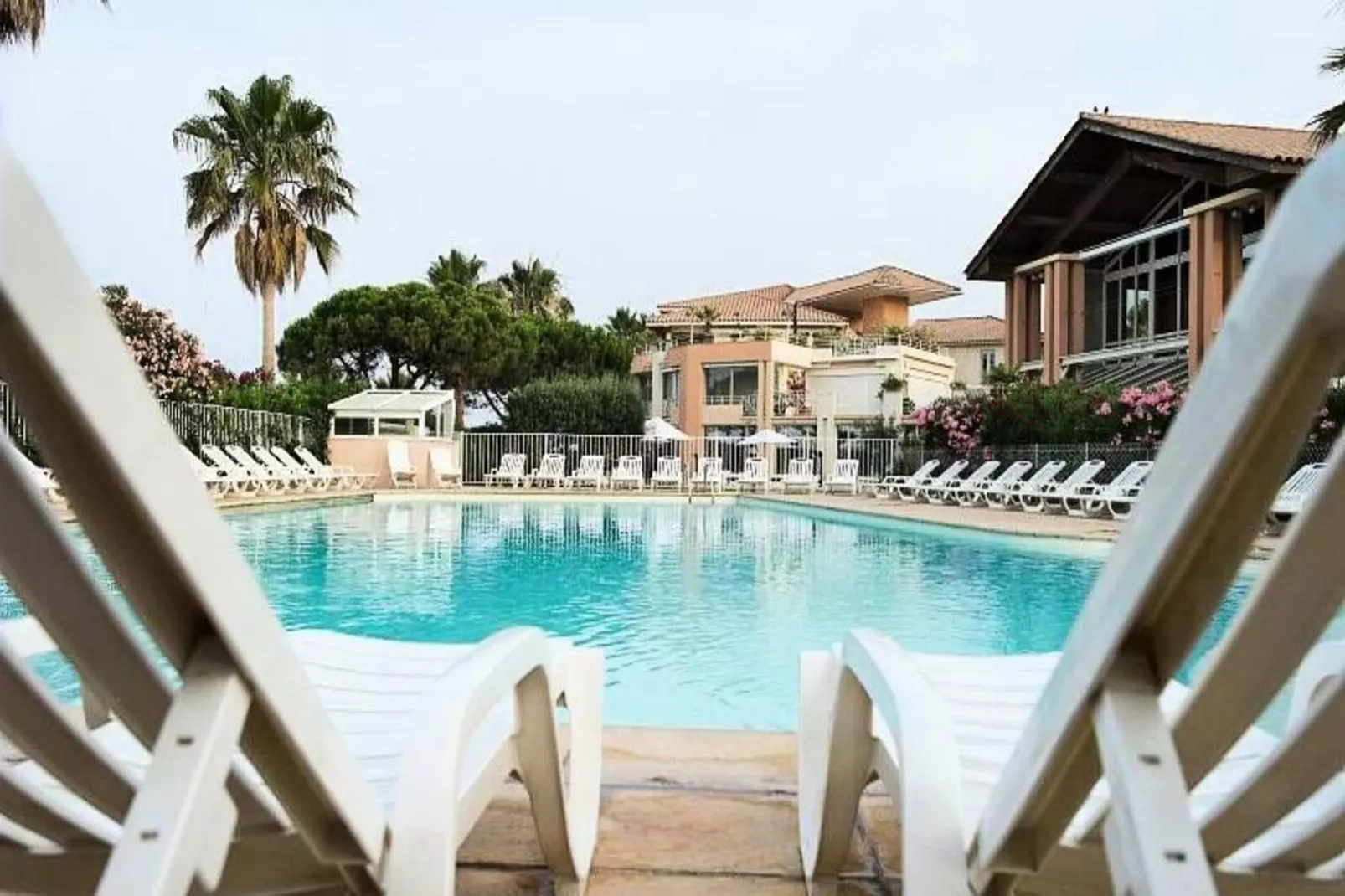 Résidence Cap Hermes - maeva Home-Außenbereich Sommer