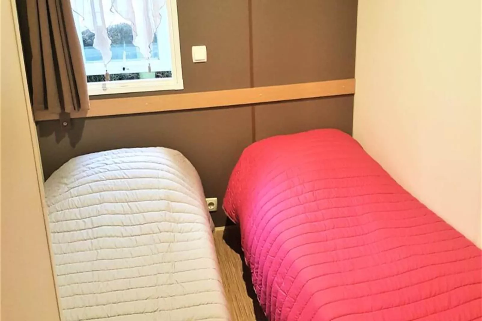 Mobil-home 4 pers. proche plage-Exterior in summer