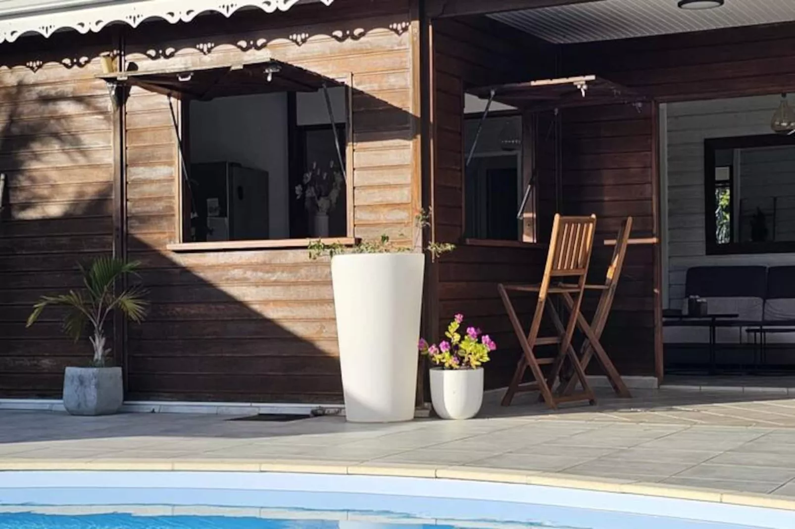 Villa Tyno-Image-tags.