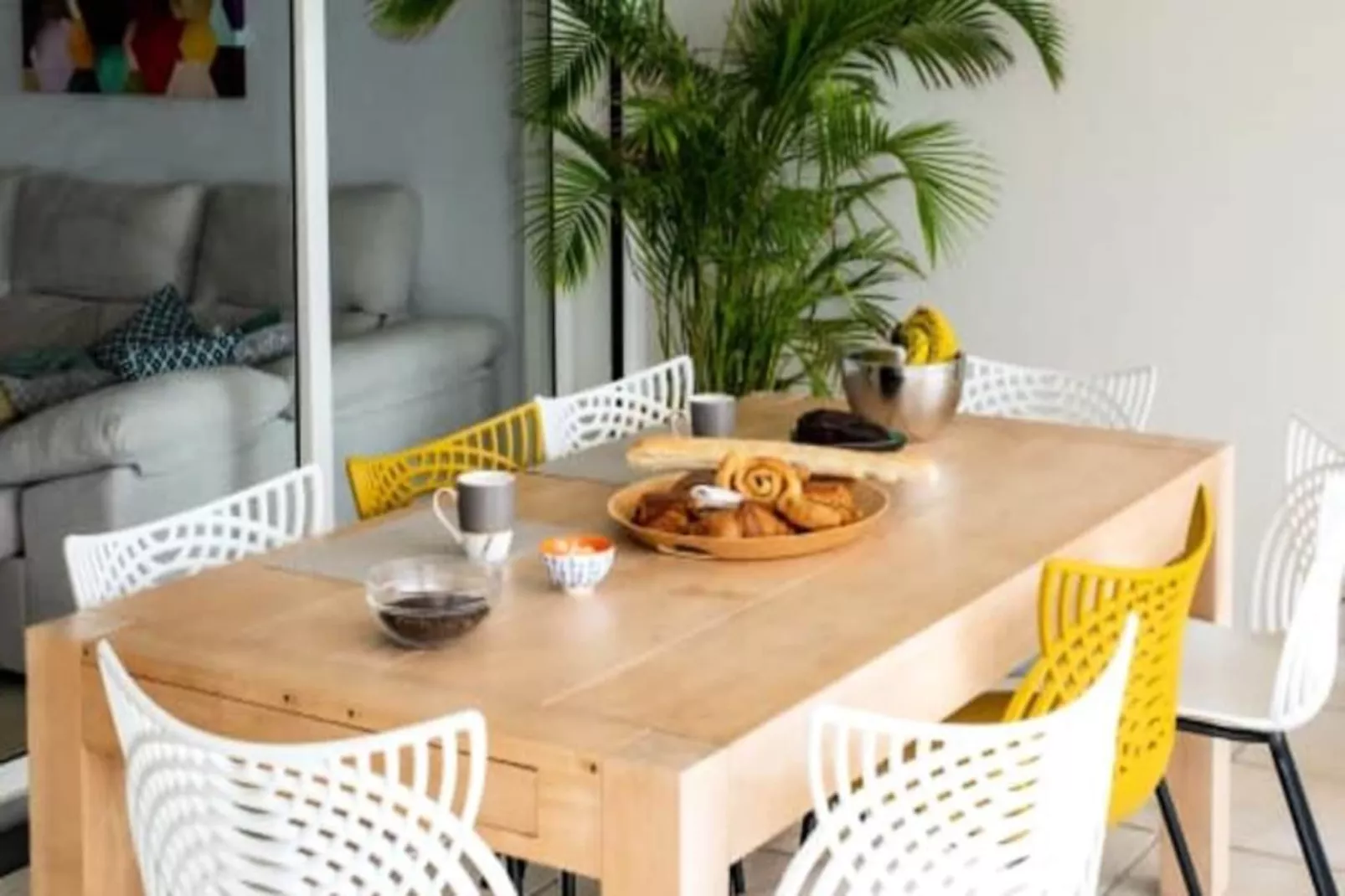 Villa Summer Forever-Image-tags.