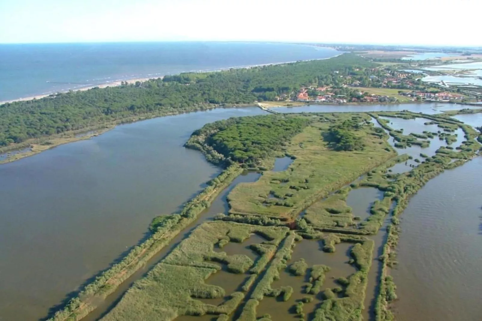 Villa Francesca-Areas within 5km in summer