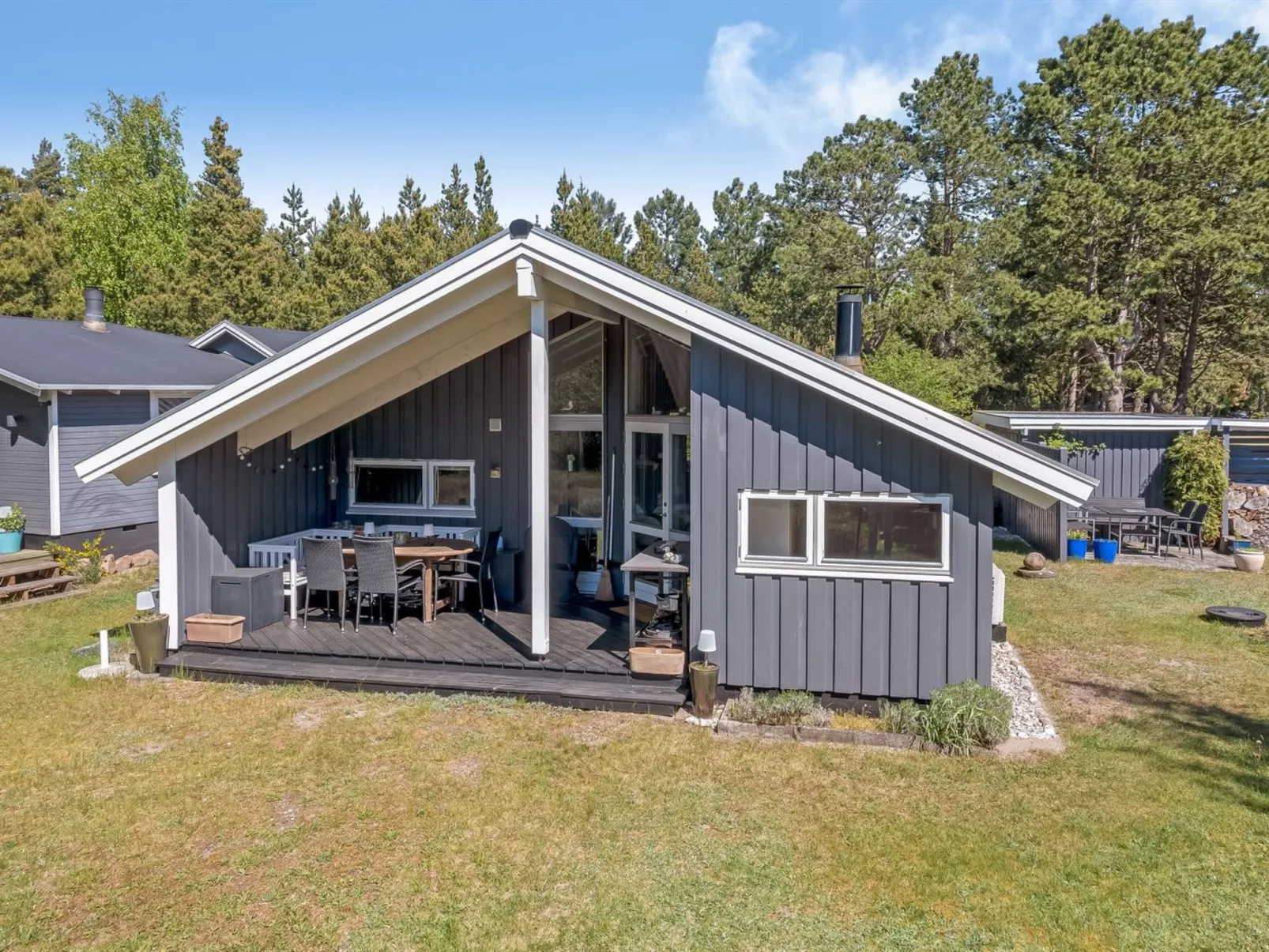 "Elba" - 275m to the fjord-Outside