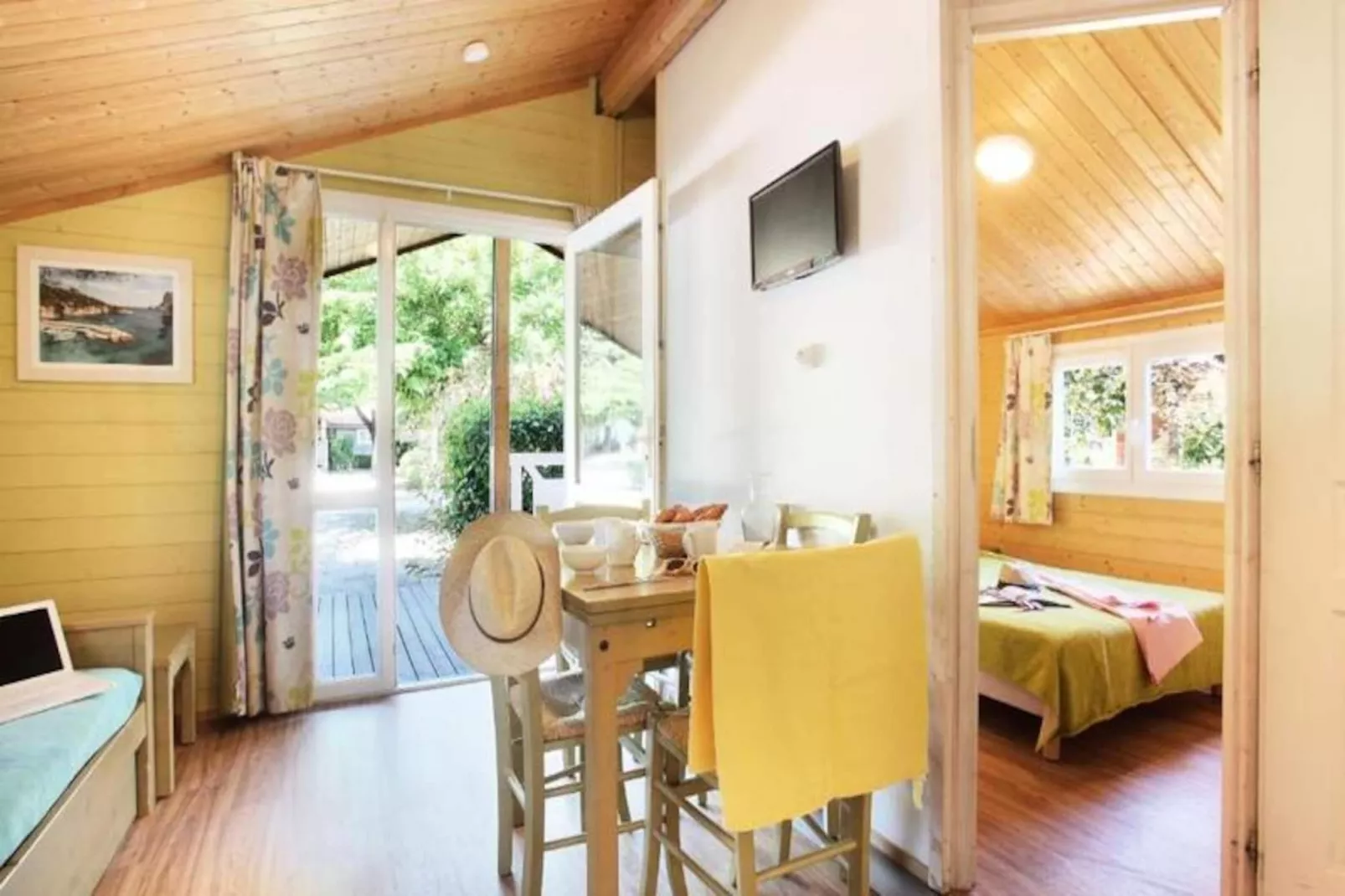 Résidence Odalys Shangri-La-Image-tags.