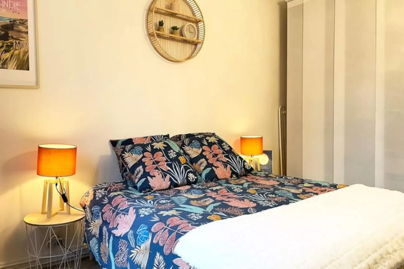 🌲 Le Jardin - Pl. St Sauveur - Hypercentre-Image-tags.