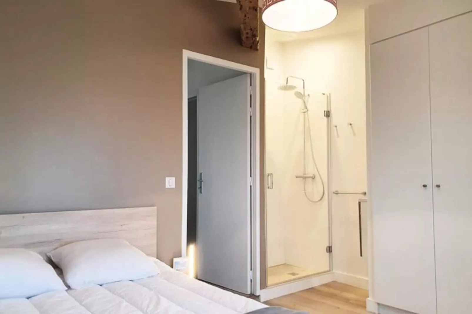 ⛵ Les Roches Noires - Terrasse Vue Mer ****-Image-tags.