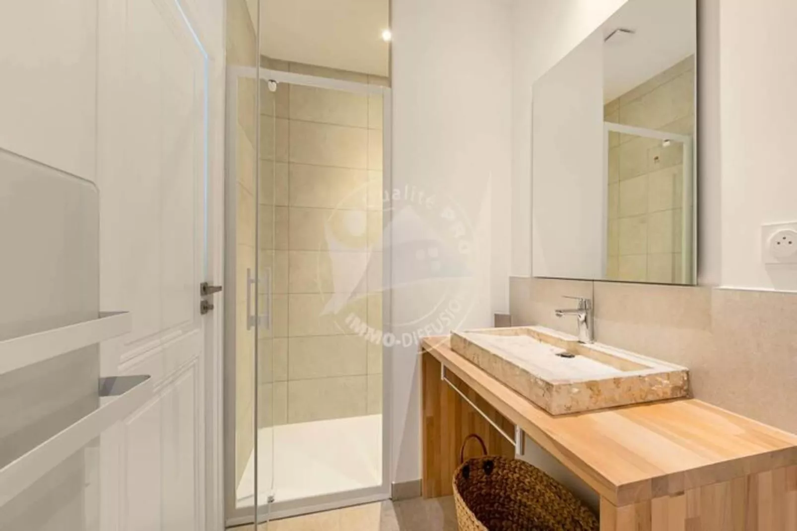 Résidence 2ème étage-Terrasse / balcon