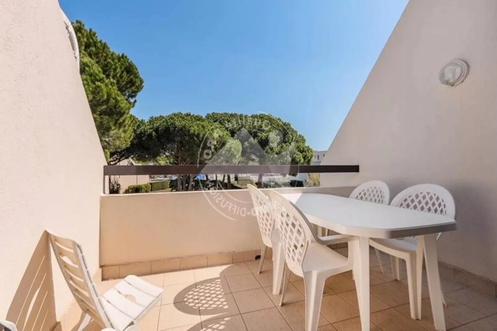 Résidence Les Jardins De La Baronnies-Terrasse/Balkon