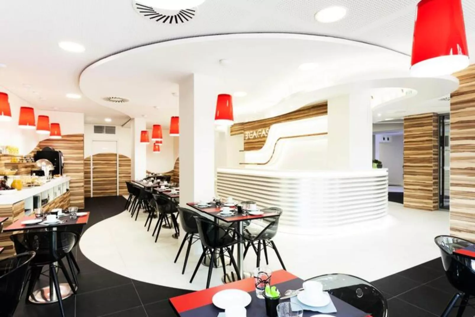 Néméa Appart'hôtel Résidence Toulouse Concorde****-Außenbereich Sommer