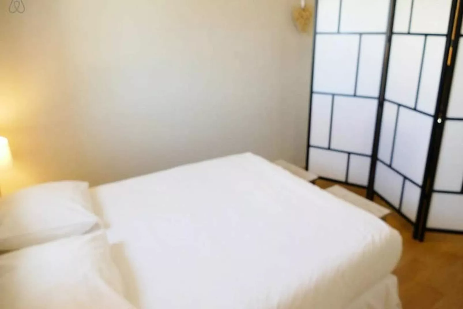 Superbe T2 De Qualit&eacute; Et R&eacute;nov&eacute;, Au Jardin Public, Pour 4 Personnes-Living room