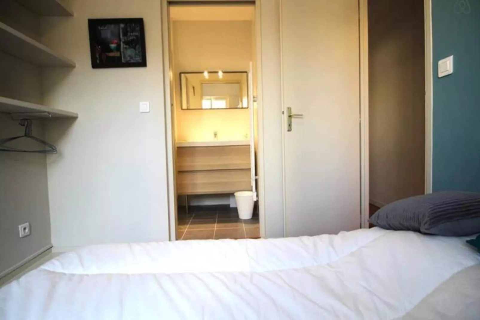 Bel Appartement Pour 4 Coeur Quartier Historique, Proche Rue St-catherine-Schlafzimmer