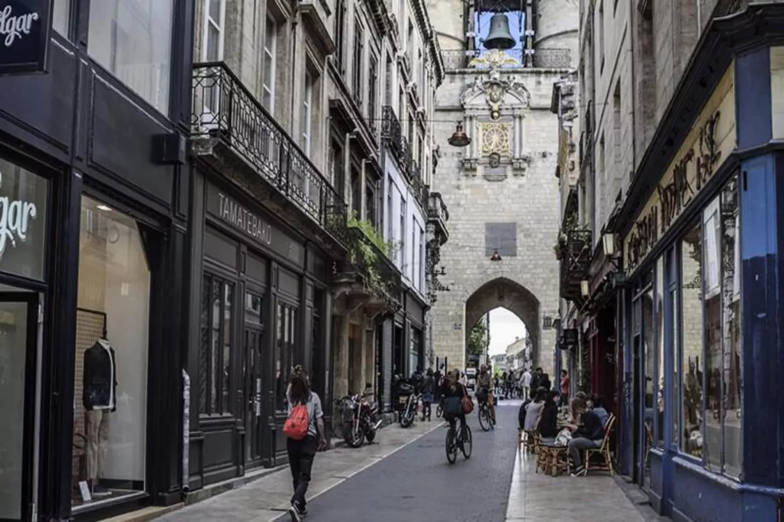 Bel Appartement Parfaitement R&eacute;nov&eacute; Pour 2, Face &agrave; La Gare Saint-jean-Gebiete Sommer 1 km
