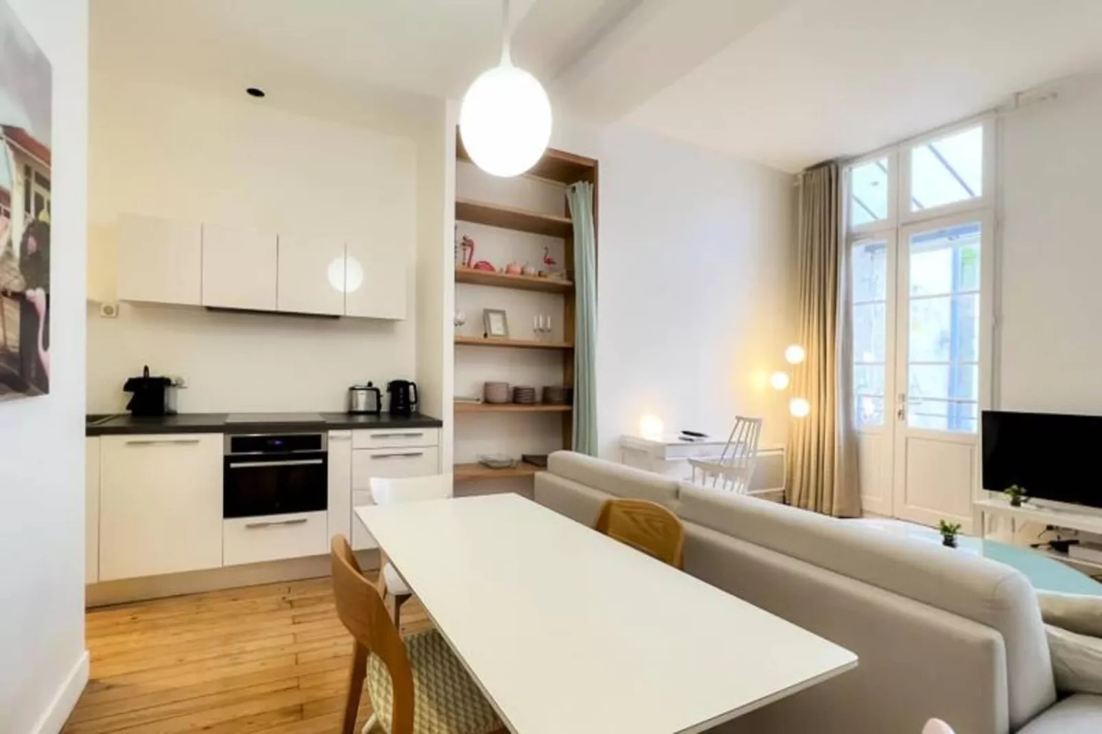 Magnifique Appartement Avec Terrasse-Dining room