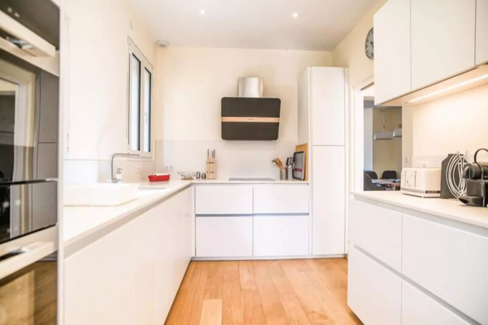 Somptueuse Demeure Arcachonnaise De Caract&egrave;re Avec Acc&egrave;s Direct &agrave; La Plage-Image-tags.