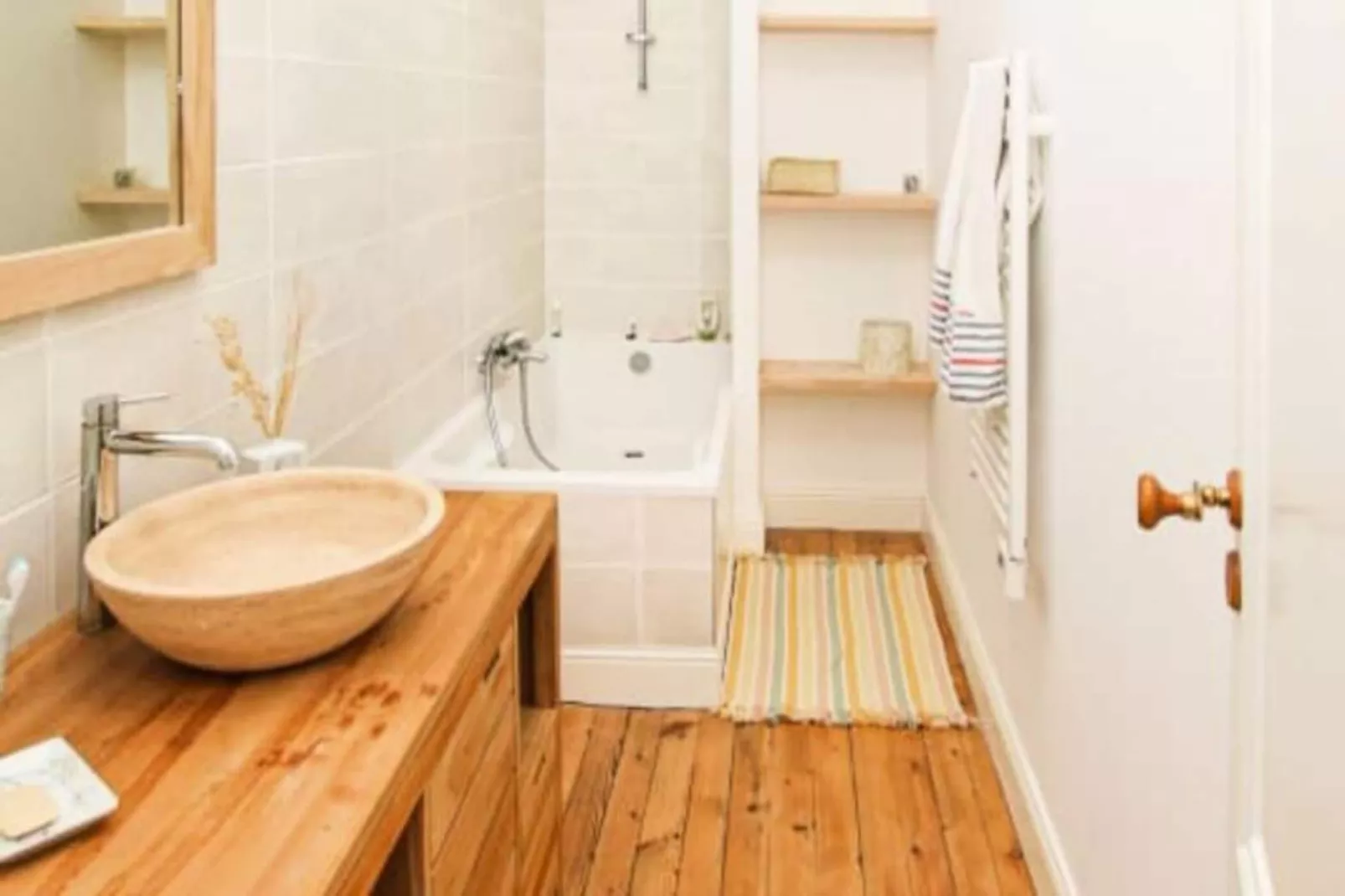 Villa Familiale R&eacute;nov&eacute;e &agrave; Arcachon &ndash; 6 Ch, 4 Sdb, Entre 8 &agrave; 10 Pers-Ambiente