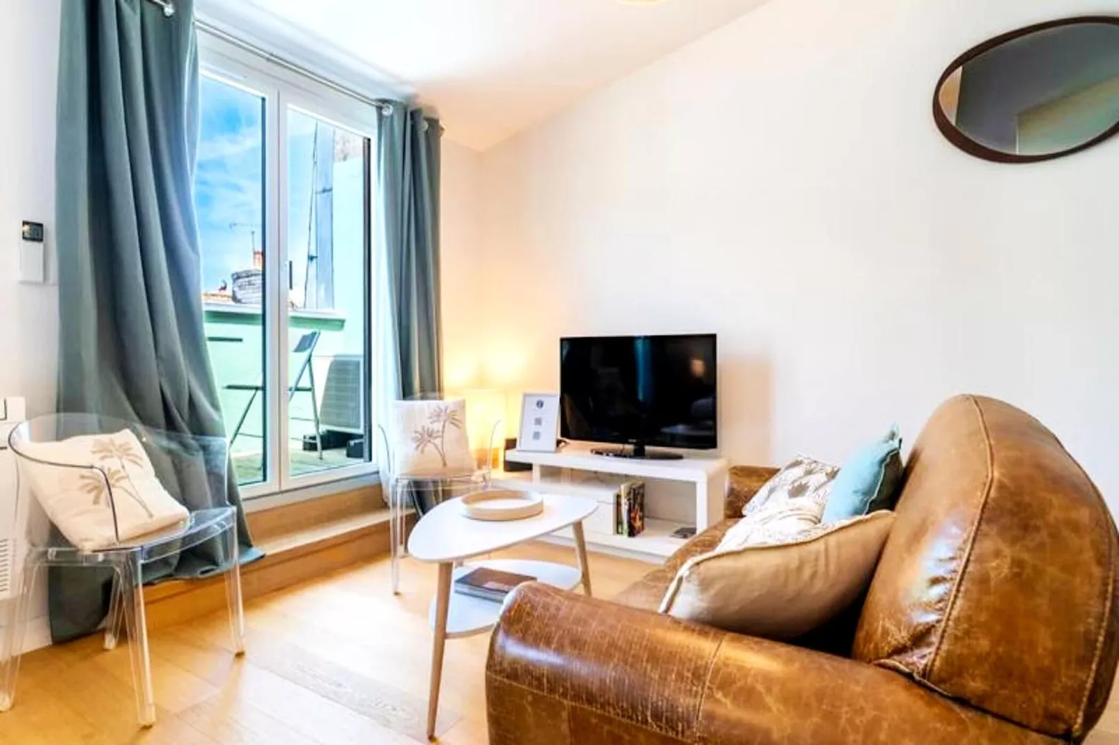 Charmant Et Lumineux Appartement En Hyper Centre Avec Terrasse-Ambiente