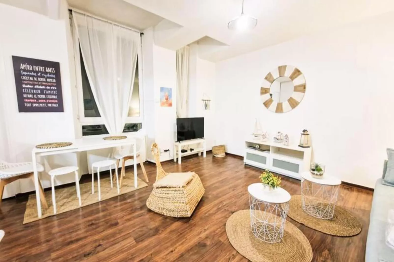 | Le Montorge 🚠| Studio Hyper-centre | Tout &eacute;quip&eacute;-Extérieur été