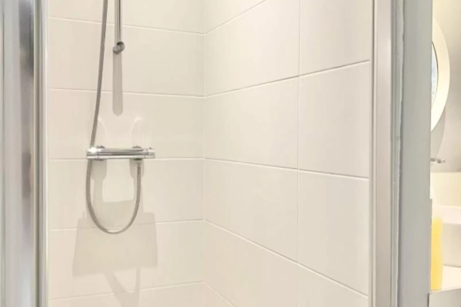 | Petit Paris 💋 | Studio Calme Tout &eacute;quip&eacute;-Salle de bain