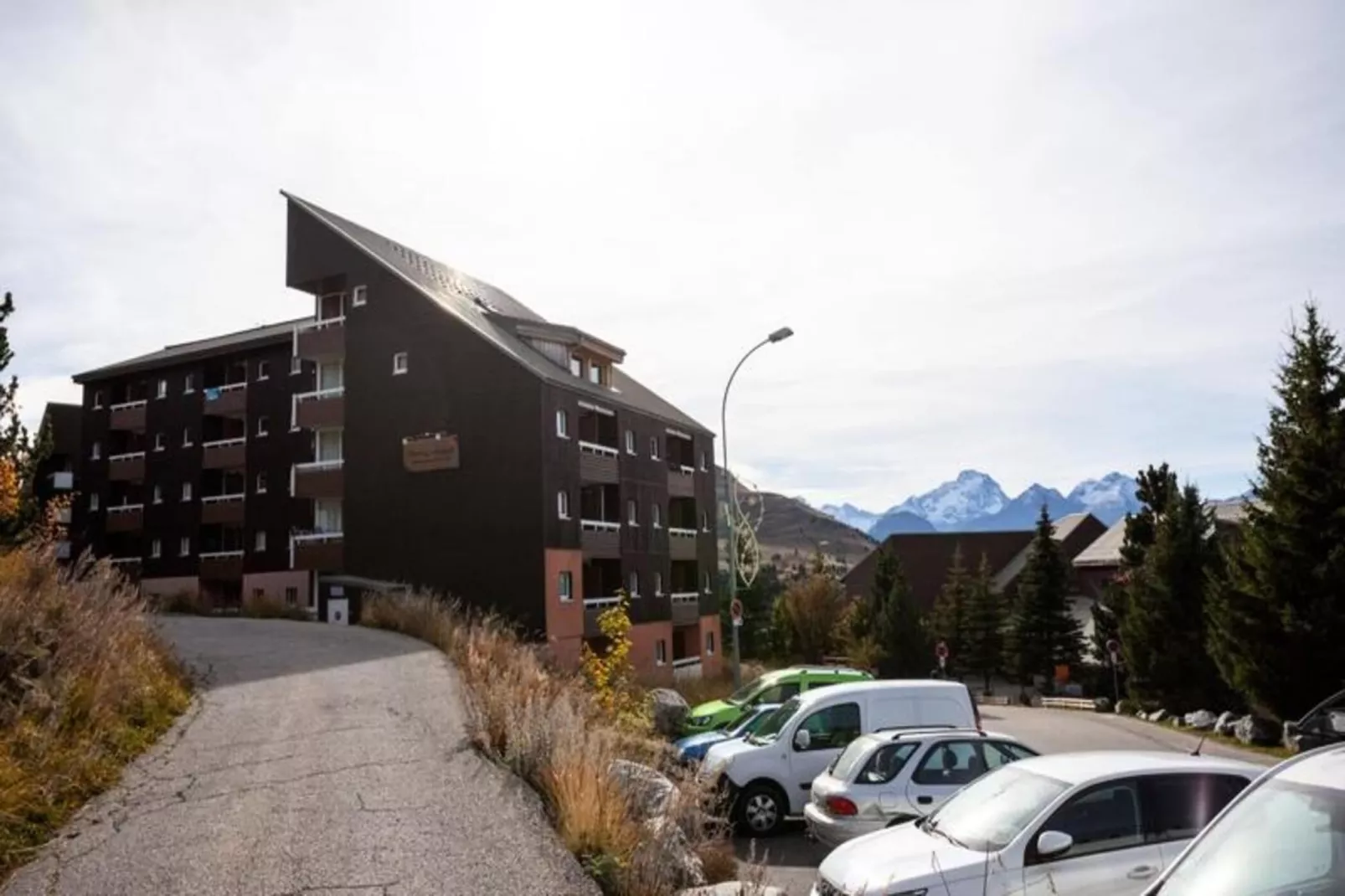 Résidence Les Horizons d'Huez - maeva Home-Außenbereich Sommer