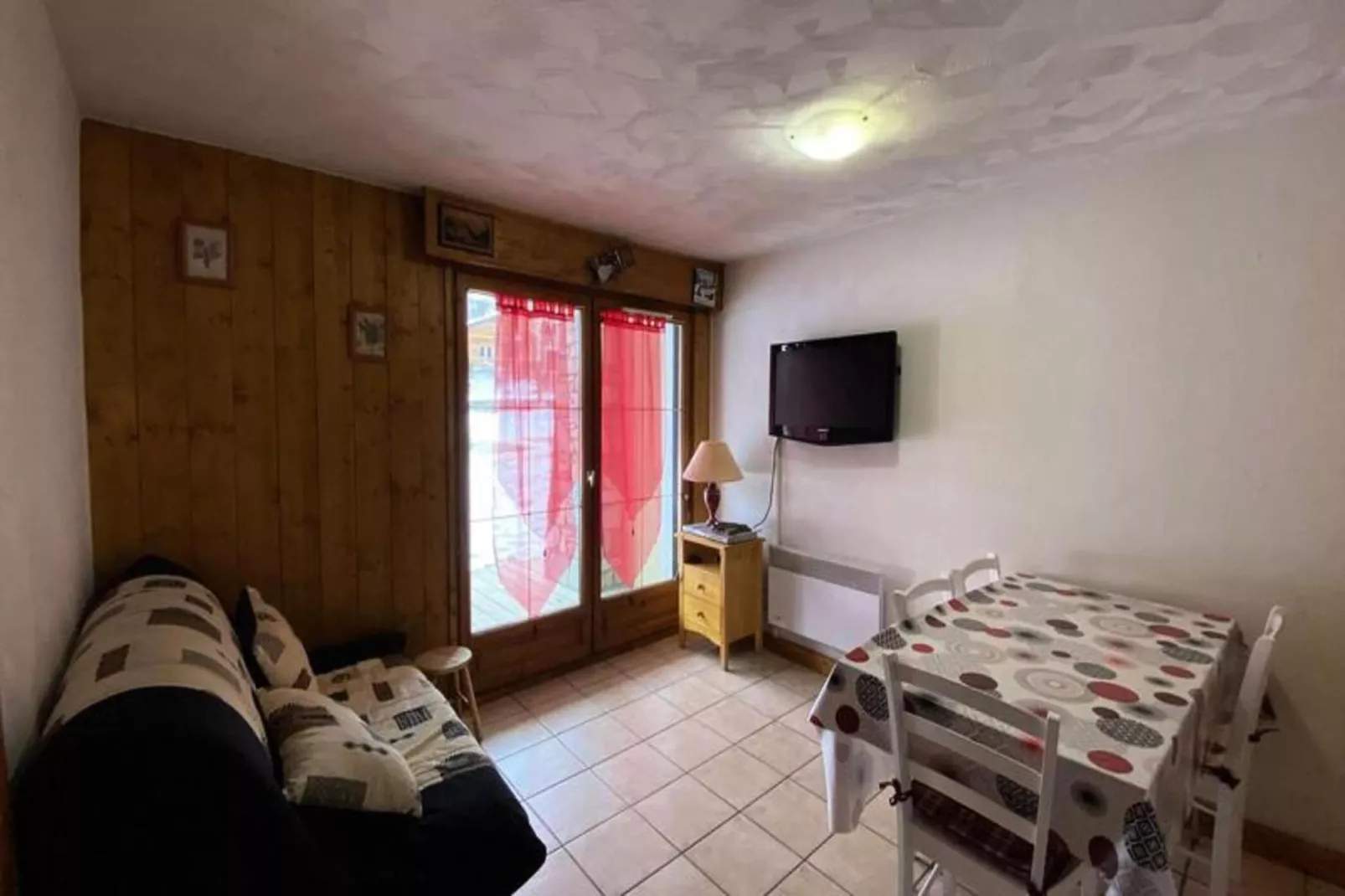 Chalets D Or-Dining room