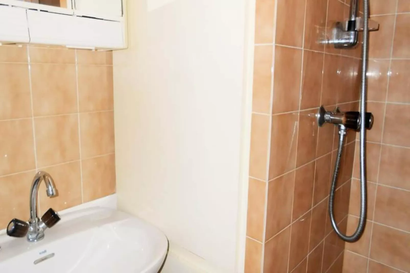 Résidence PlÉiades-Bathroom