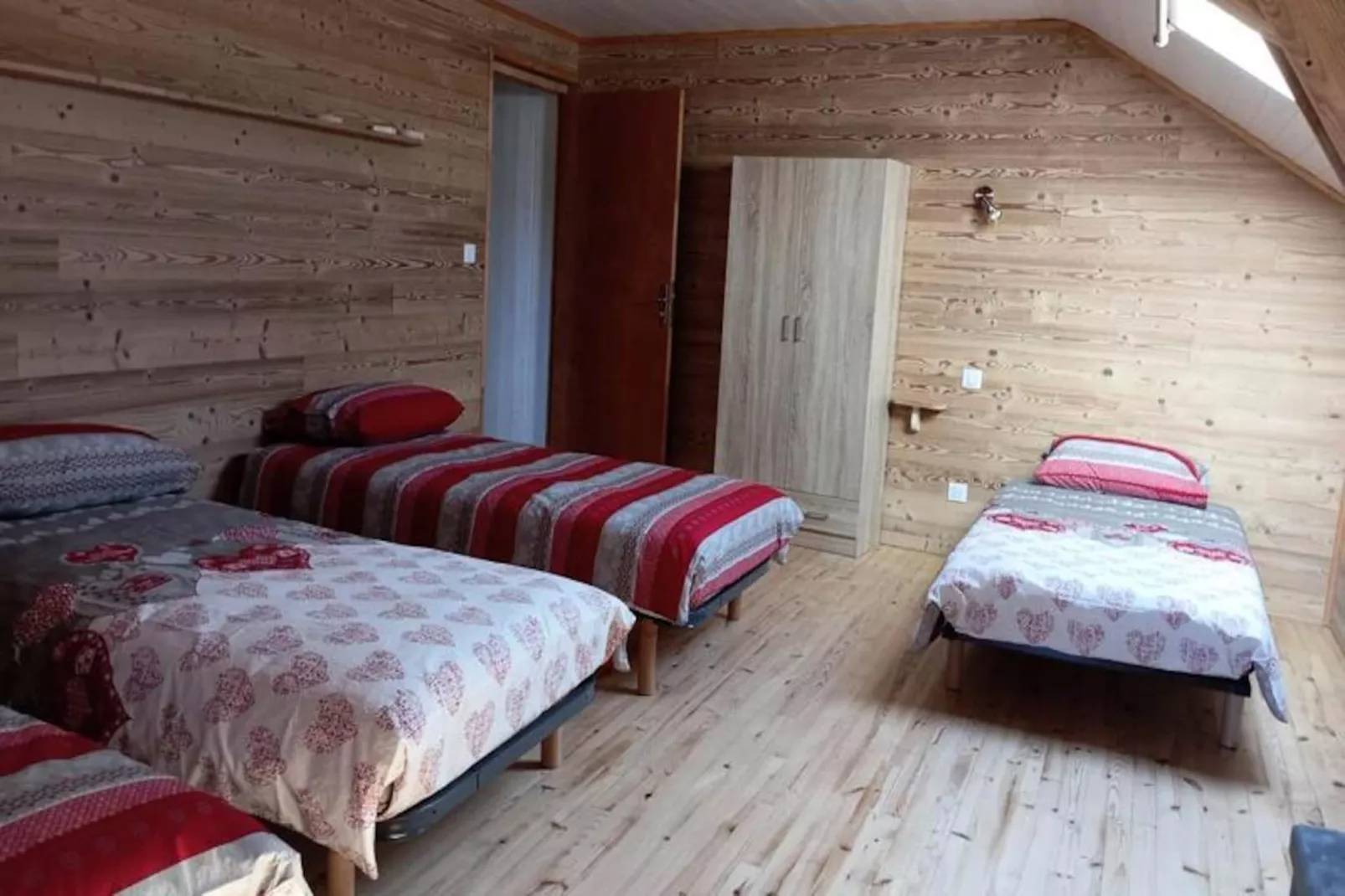 Gîte de France La maison de pierrou 11/14 personnes 3 épis-Image-tags.