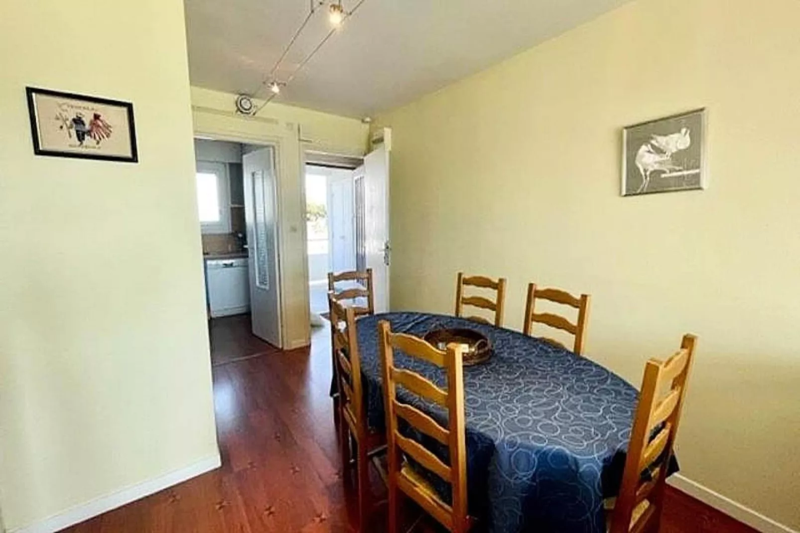 Résidence Les Ondines-Salle à manger