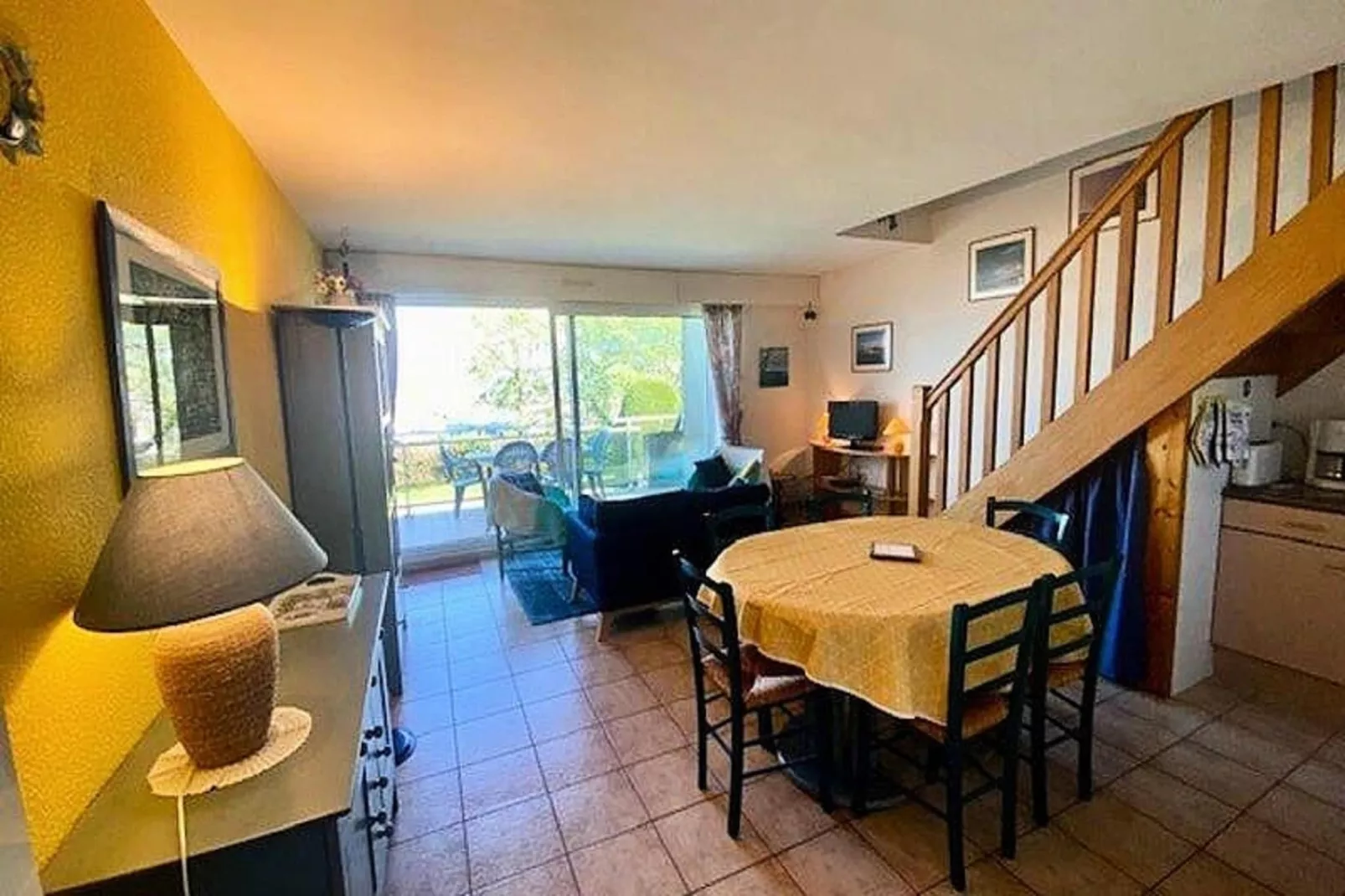 Résidence Terrasse De La Baie-Dining room