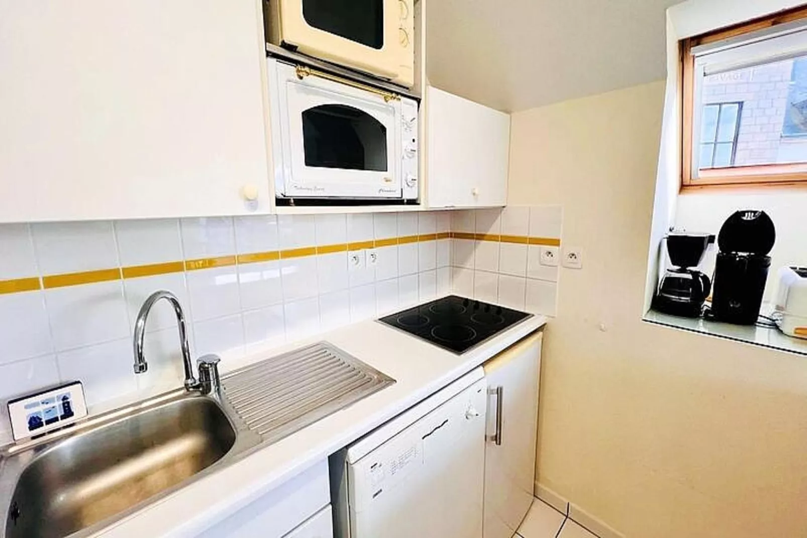 Résidence Hauts Port Maria-Kitchen