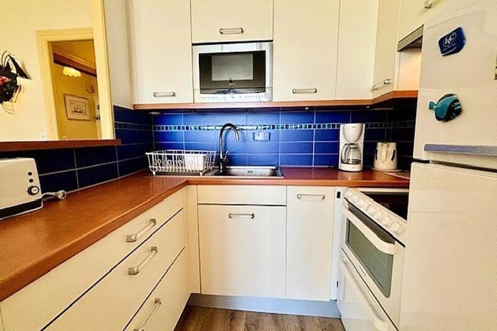 Résidence Les 3 Iles-Kitchen