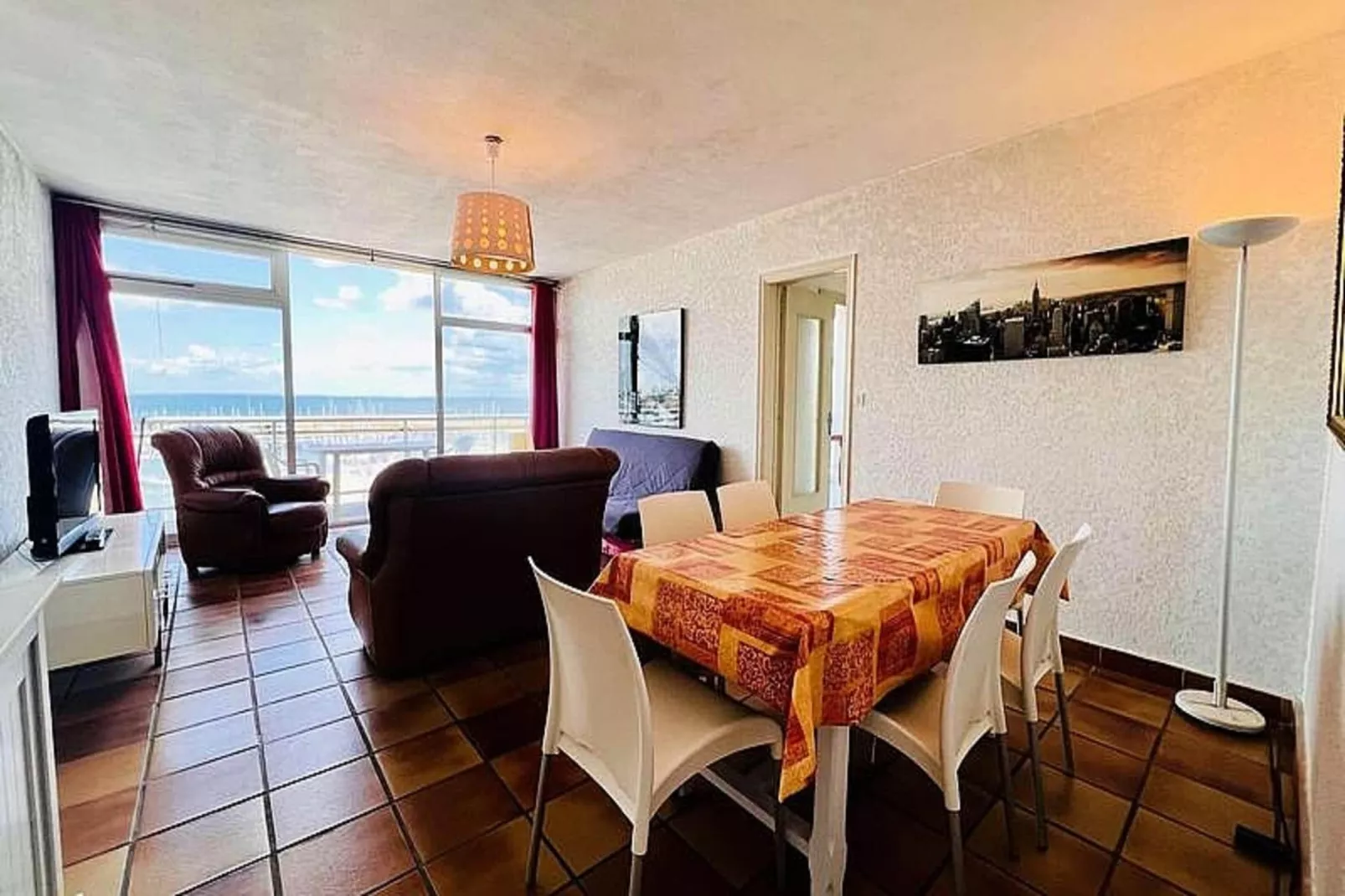 Résidence Le Mane-Salle à manger