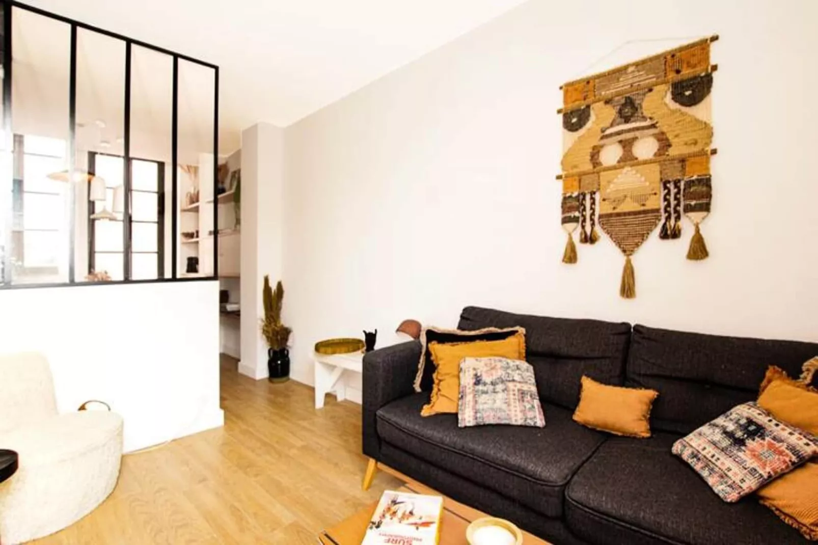 Superbe Maison Au Coeur De La Ville &agrave; Deux Pas De La C&ocirc;te Des Basques-Wohnzimmer