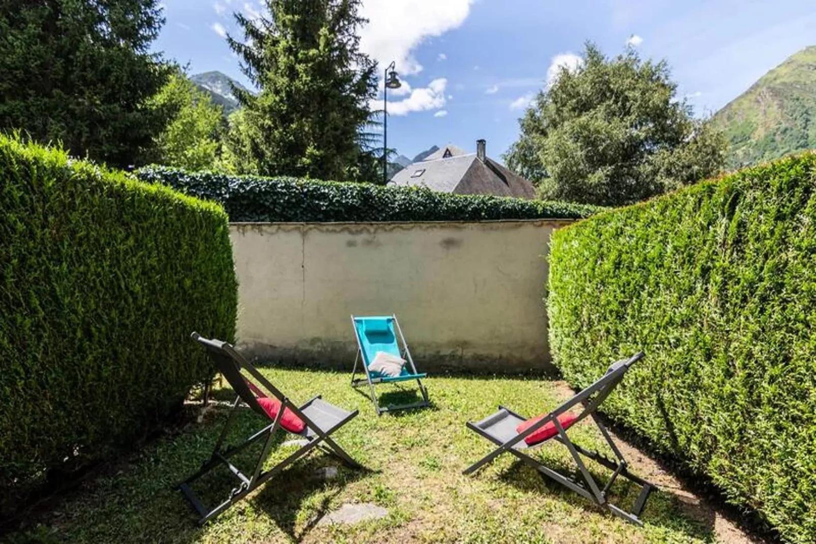 Résidence Balcon Du Soleil-Jardins en été