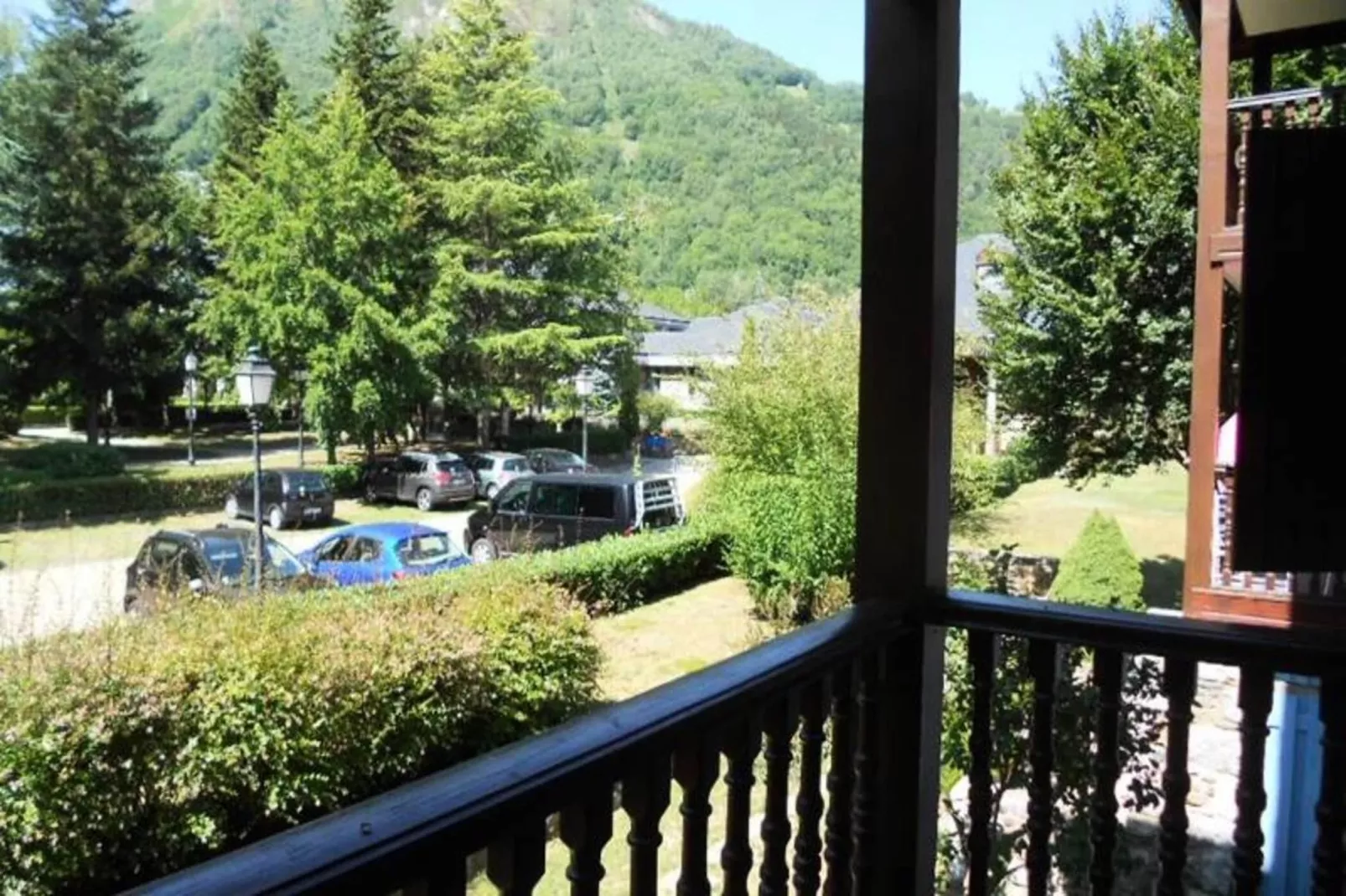 Résidence Le Parc - Exterior in summer