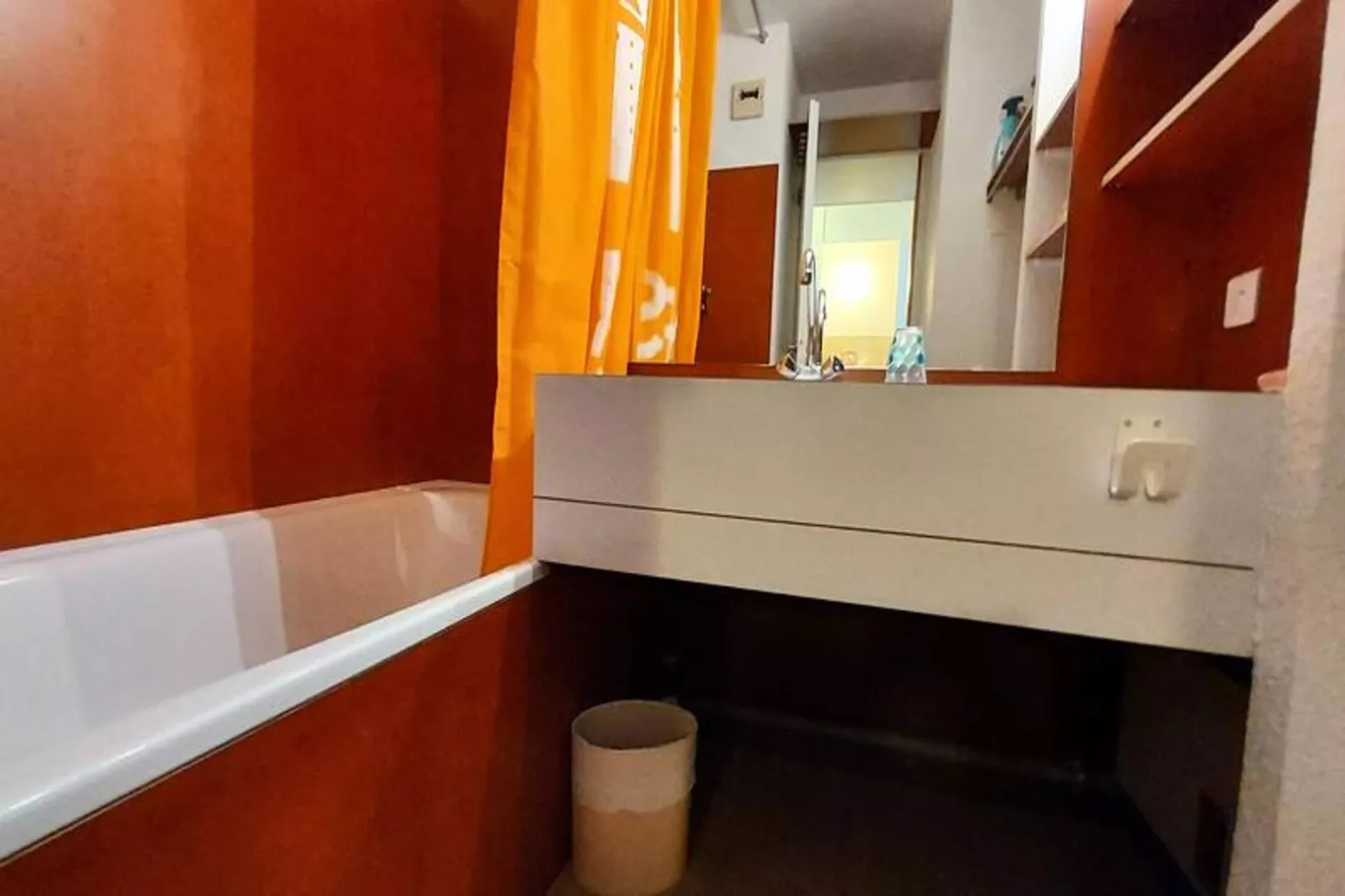 Résidence Lauziere Dessous G-Badezimmer