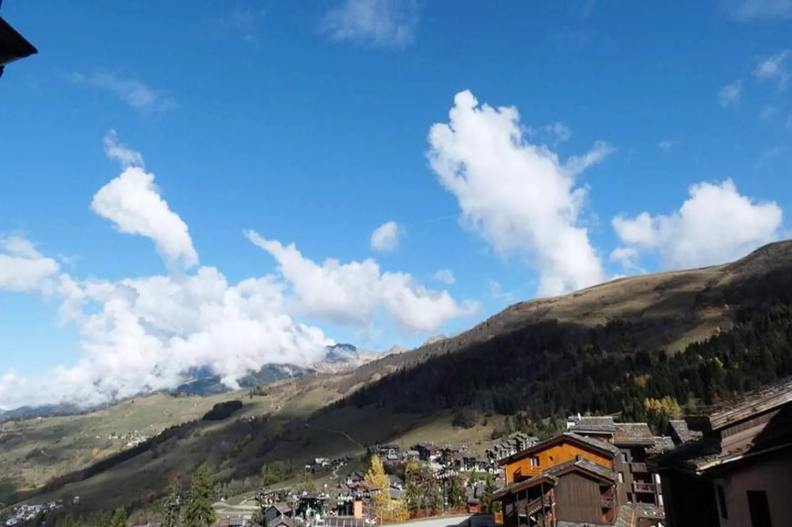Résidence Lauziere Dessous-Bathroom