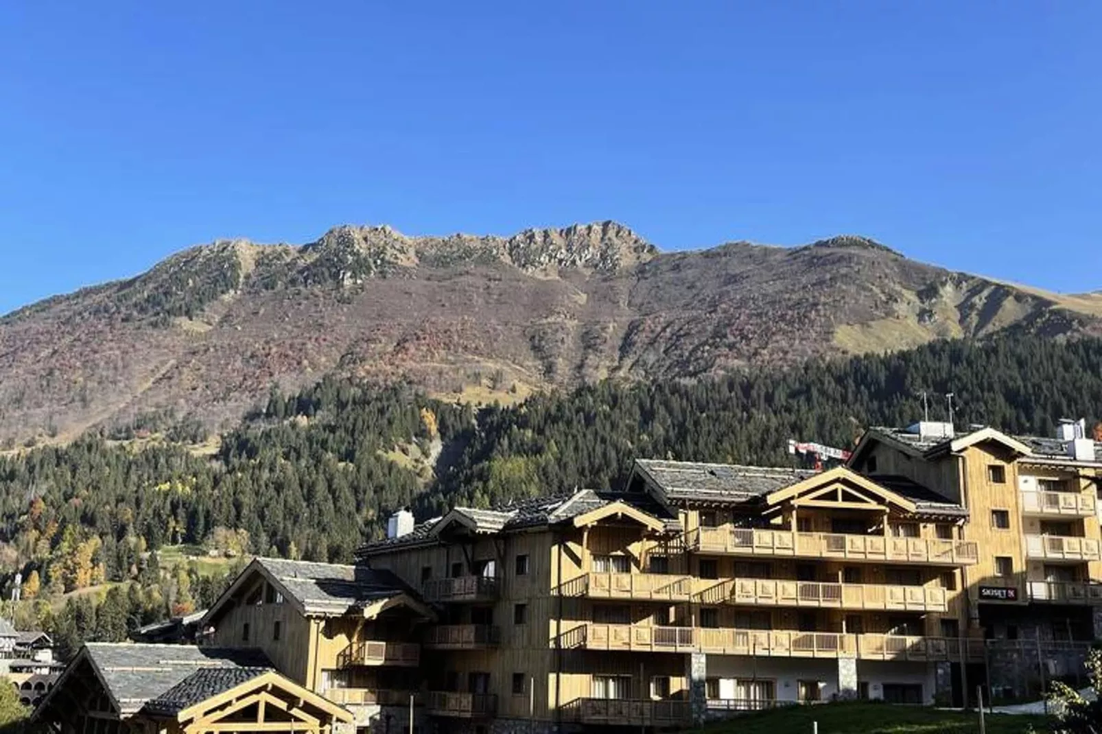 Résidence Athamante - Außenbereich Sommer