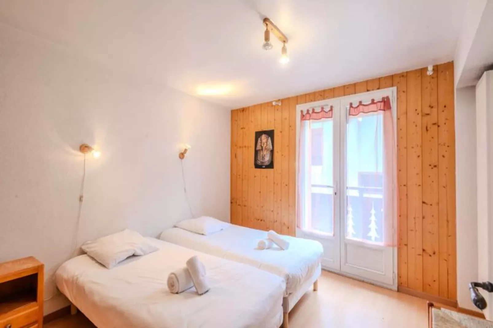 Résidence Les Irantelles-Bedroom