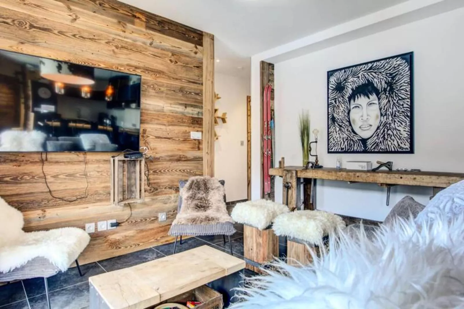 Résidence Frenes Blancs-Exterior in summer