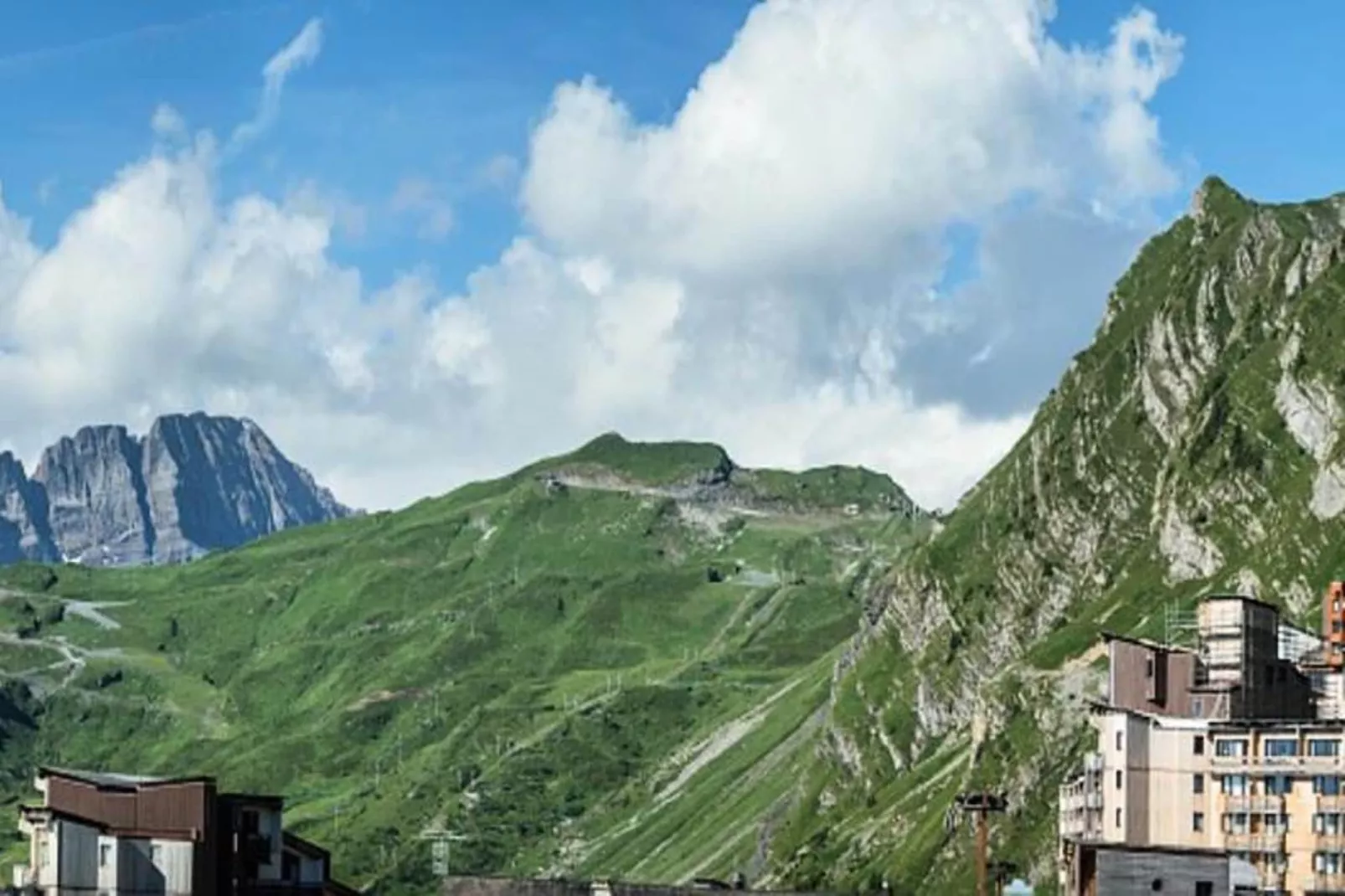 Résidence Les Alpages - maeva Home-View in summer