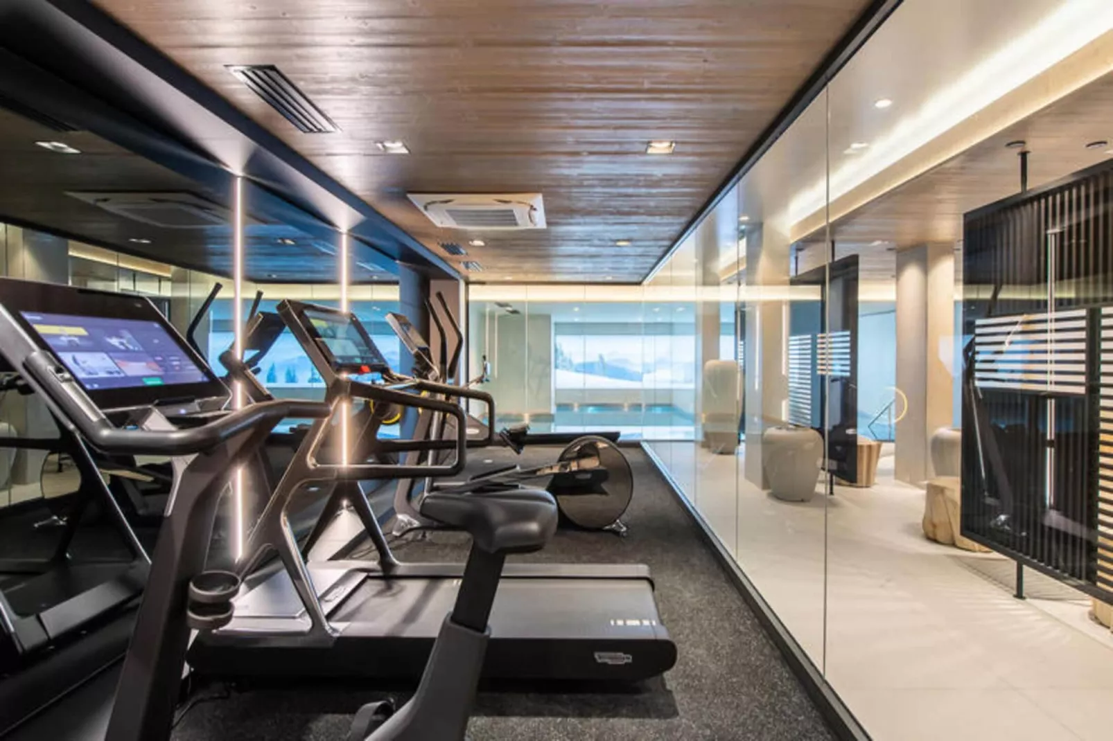 Résidence Stallion F-Außenbereich Sommer