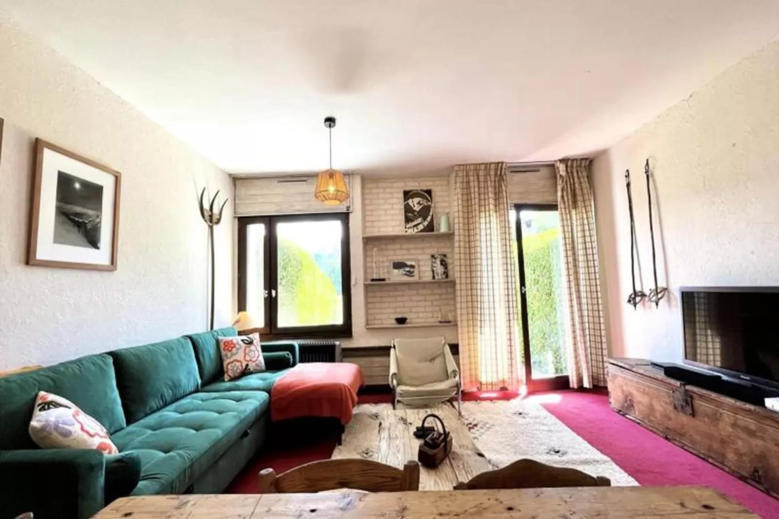 Nid Douillet Au Pied Des Pistes Avec Jardin-Living room